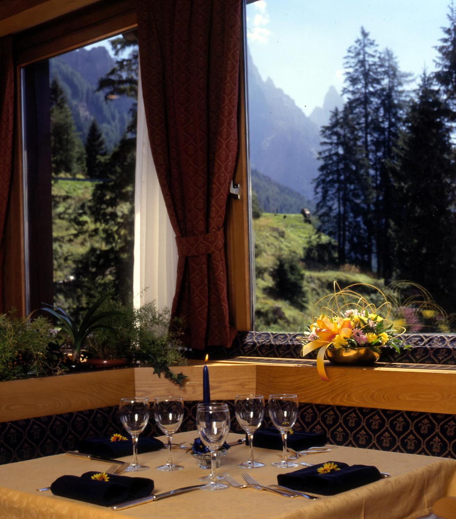 Hotel San Martino San Martino Di Castrozza Exterior foto
